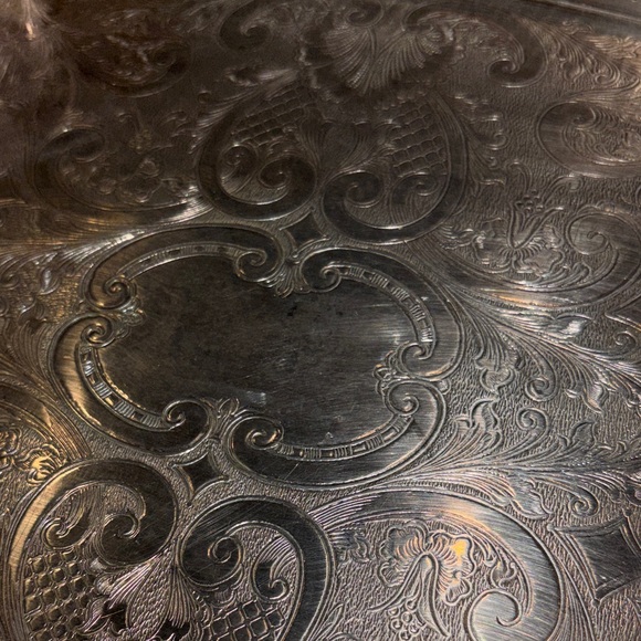 Elegant Silver Plated over Copper Decorative Tray - Picture 3 of 14